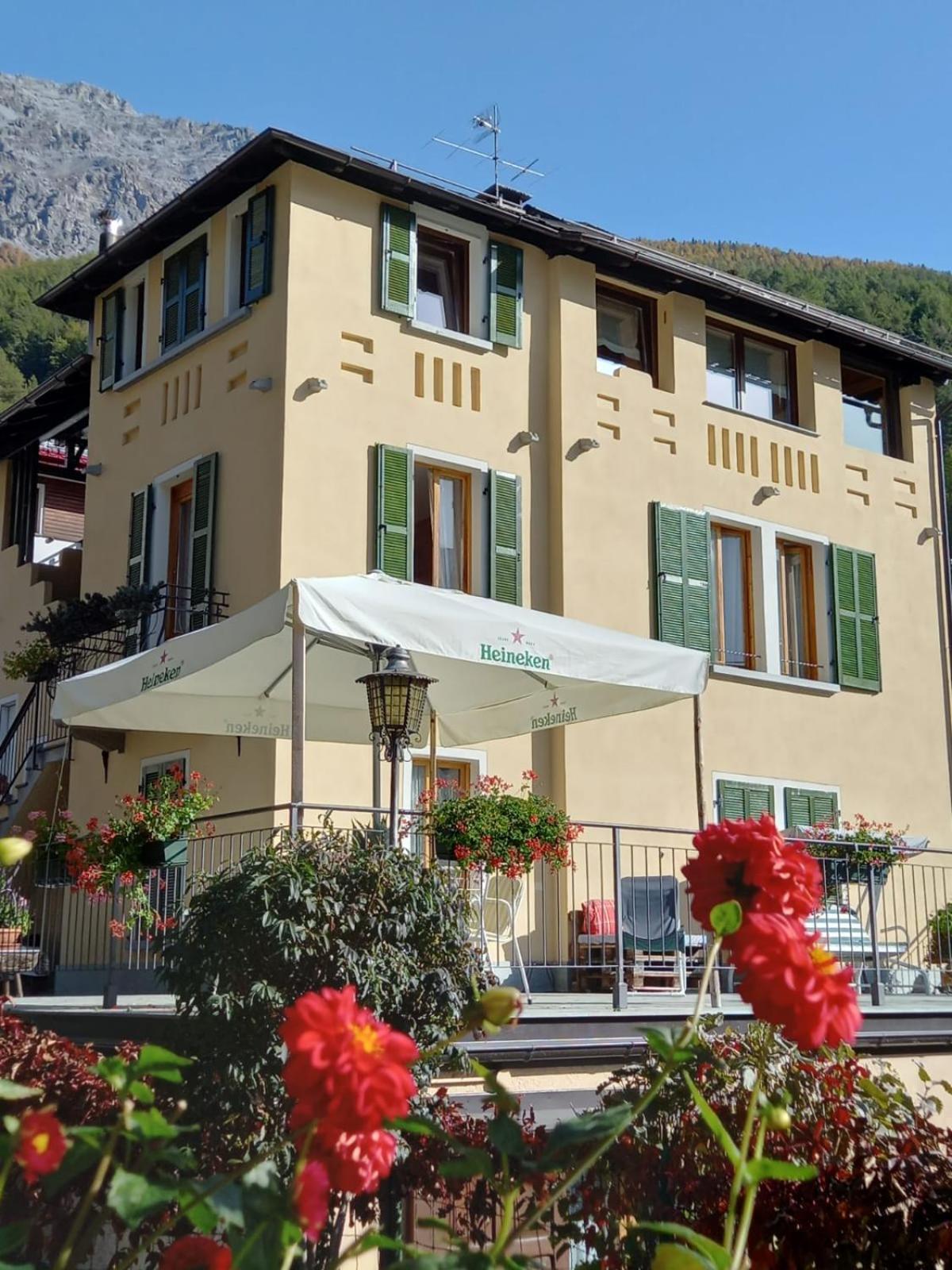 Appartamenti Via Monte Braulio 19 Bormio Exteriör bild